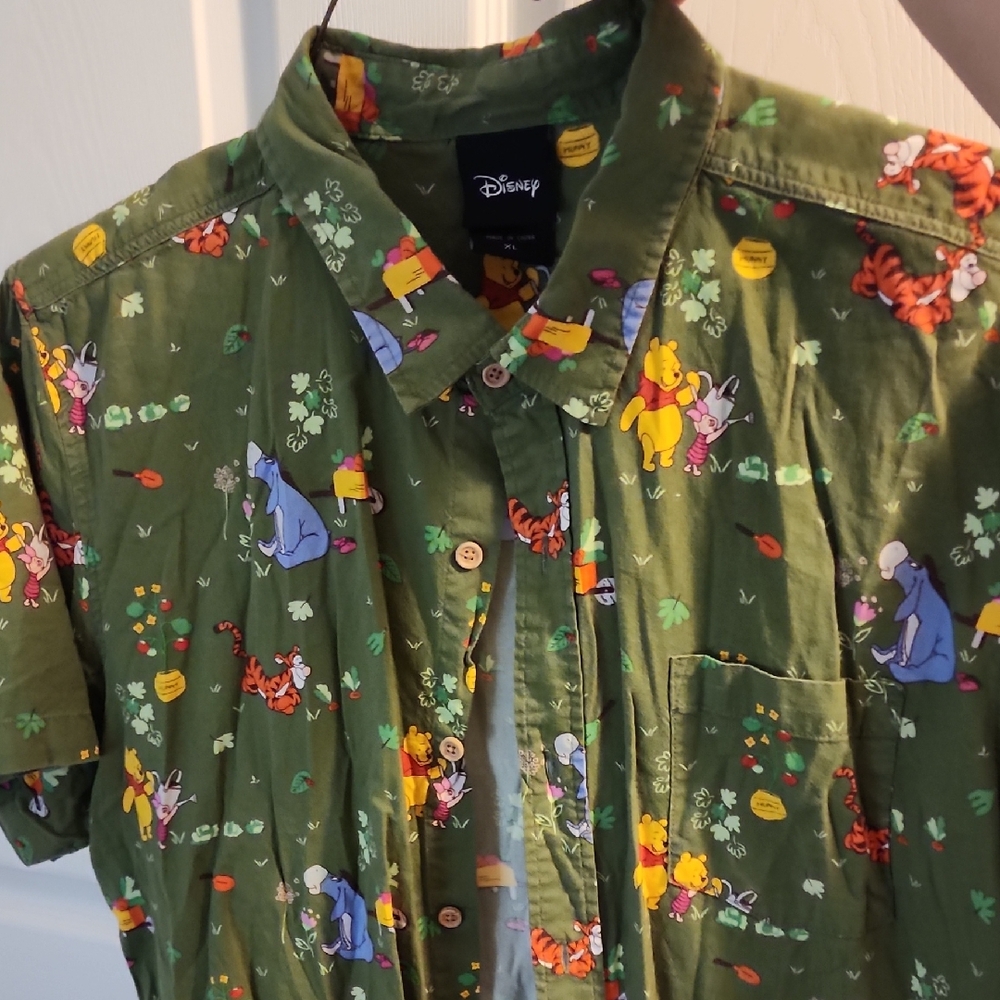 Disney Kids Olive Winnie the Pooh Button Down Shirt